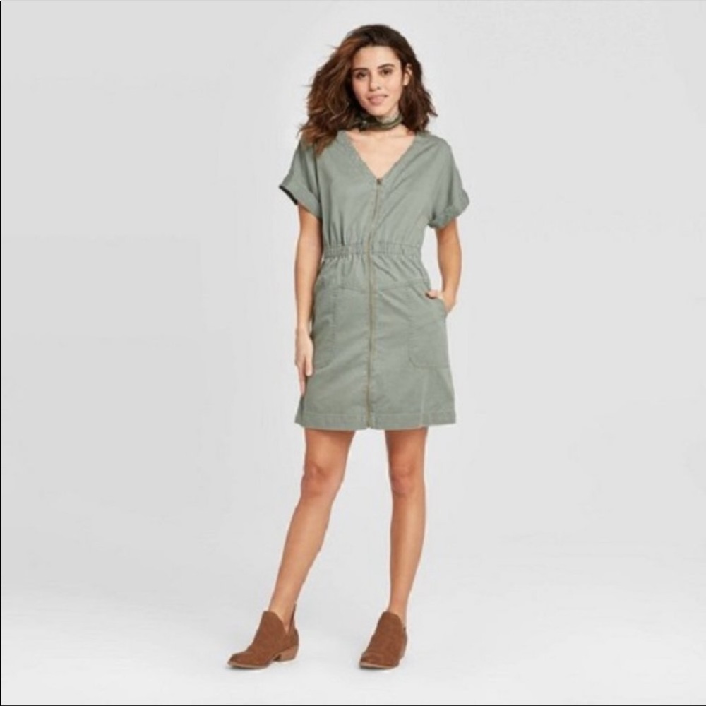 Army green Universal Thread dress with pockets